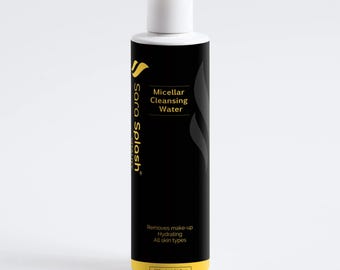 Acqua micellare detergente