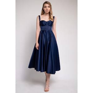 Satin Midi Dress: Strappy Evening Prom Dress with Sweetheart Neckline