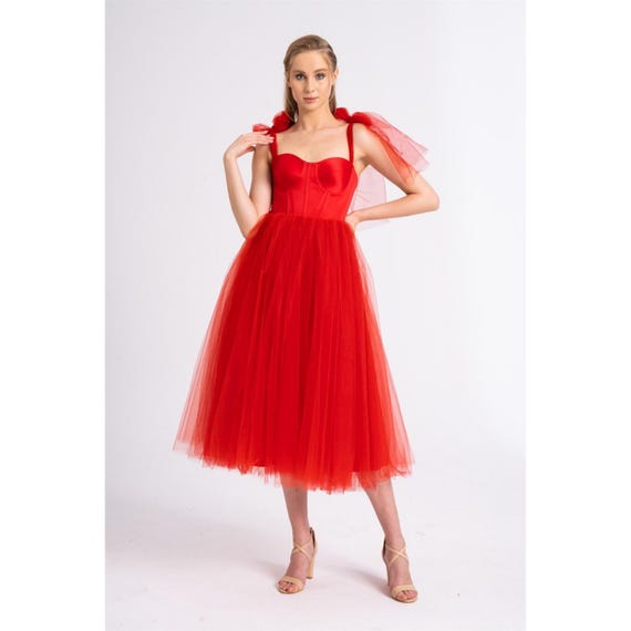 Tulle Corset Midi Dress: Strapless Evening Gown