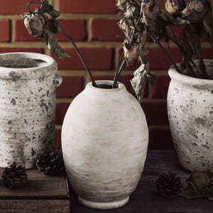Handmade Ceramic Vase: Elegant Minimalist Pottery, Table Centerpiece