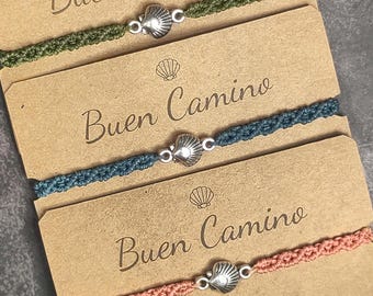 Handgemaakte damesarmband geïnspireerd op de pelgrims van Sint-Jacobus van Compostela, perfect als cadeau, souvenir of geluksbrenger voor haar/Camino Santiago/macramé