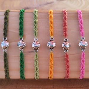 Pulsera unisex hecha a mano para peregrinos de Santiago de Compostela, para regalar, souvenirs, amuletos de la suerte, para él, para ella. Camino