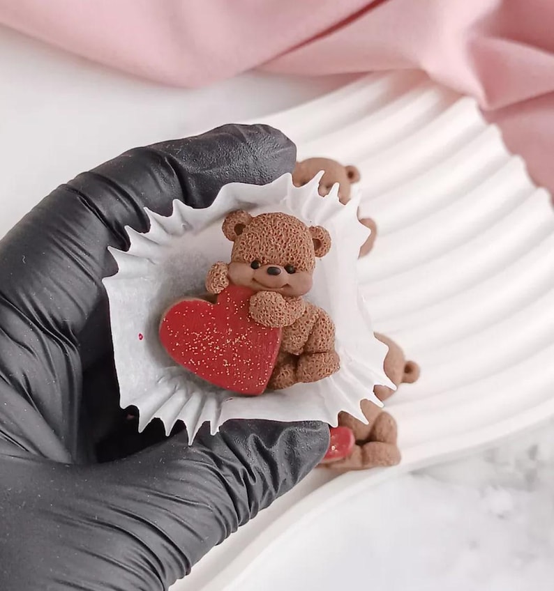 Mini Love Bears 2D Silicone Mold Bear Silicone Mould for Making Decor Bento Cake Pops Cupcake Fondant Chocolate Valentines Soap molds Bear With Heart