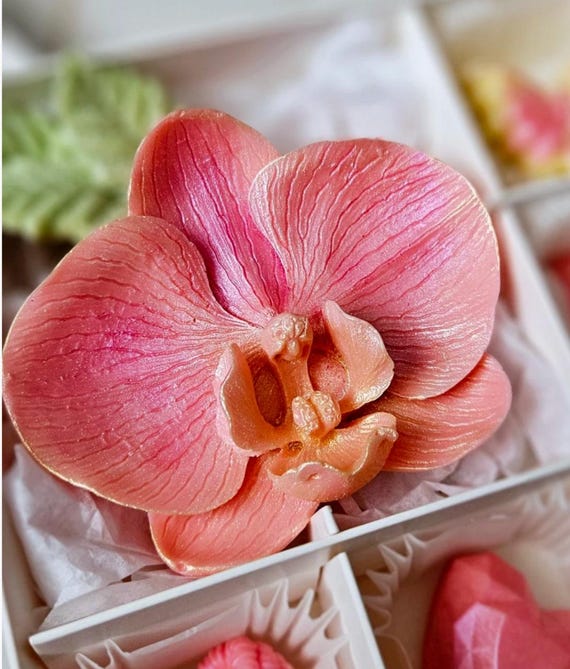 3D Large Orchid Flower Silicone Mold – Realistic Floral Silicone Mould for Chocolate Marshmallow Making Edible Flowers Wedding Cake Topper