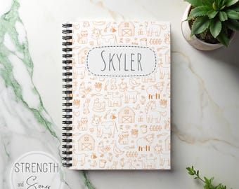 Cuaderno espiral personalizado con garabatos de granja naranja - Diario personalizado, 118 páginas rayadas (59 hojas), bolsillo para documentos, tamaño compacto: 15 x 20 cm