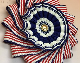 Red, White and Blue Layered Wheel Cocarde Appliqué