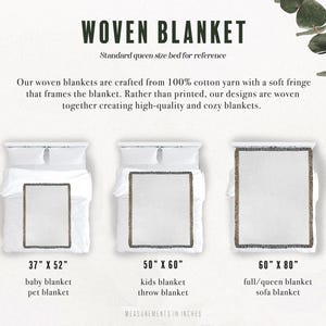 Peut inclure: Un guide des tailles de couverture tiss&eacute;e montrant trois couvertures rectangulaires &agrave; franges sur des lits. Le texte indique WOVEN BLANKET, 37" x 52" baby blanket, 50" x 60" kids blanket et 60" x 80" full/queen blanket en pouces.