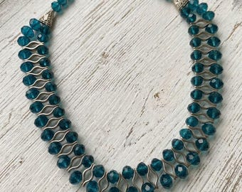 Collar de cristal turquesa, collar azul, regalo para el Día de la Madre