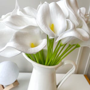 Calla lilly Artificial | Real Touch | Fake Bouquet | Flower Stems Bunch | Home Decor | Wedding Decor | White Calla Lilly