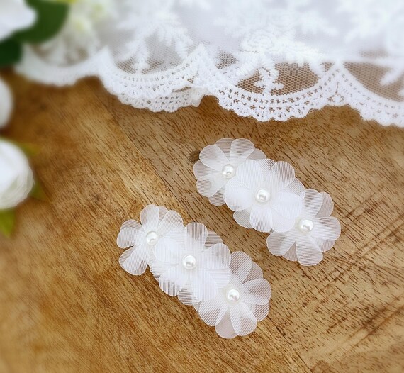 White Daisy Hair Clips With Pearl Center, Christening Flower  display picture 1