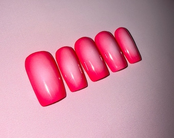 Hot Pink & White Aura Nails Set