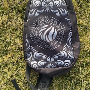 Clozee Crossbody Bag