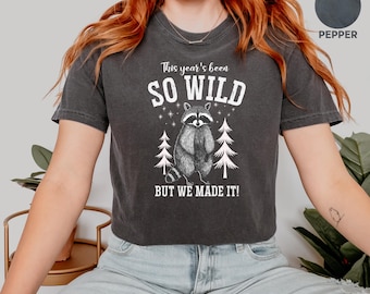 Camiseta divertida "Último día de clases" para maestros, colores cómodos®, camiseta "Feliz último día de clases", camiseta "Lo logramos" de fin de año escolar, estilo retro vintage