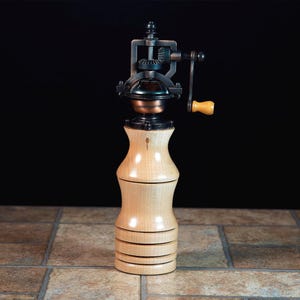 Pepper Mill Grinders Antique image 7