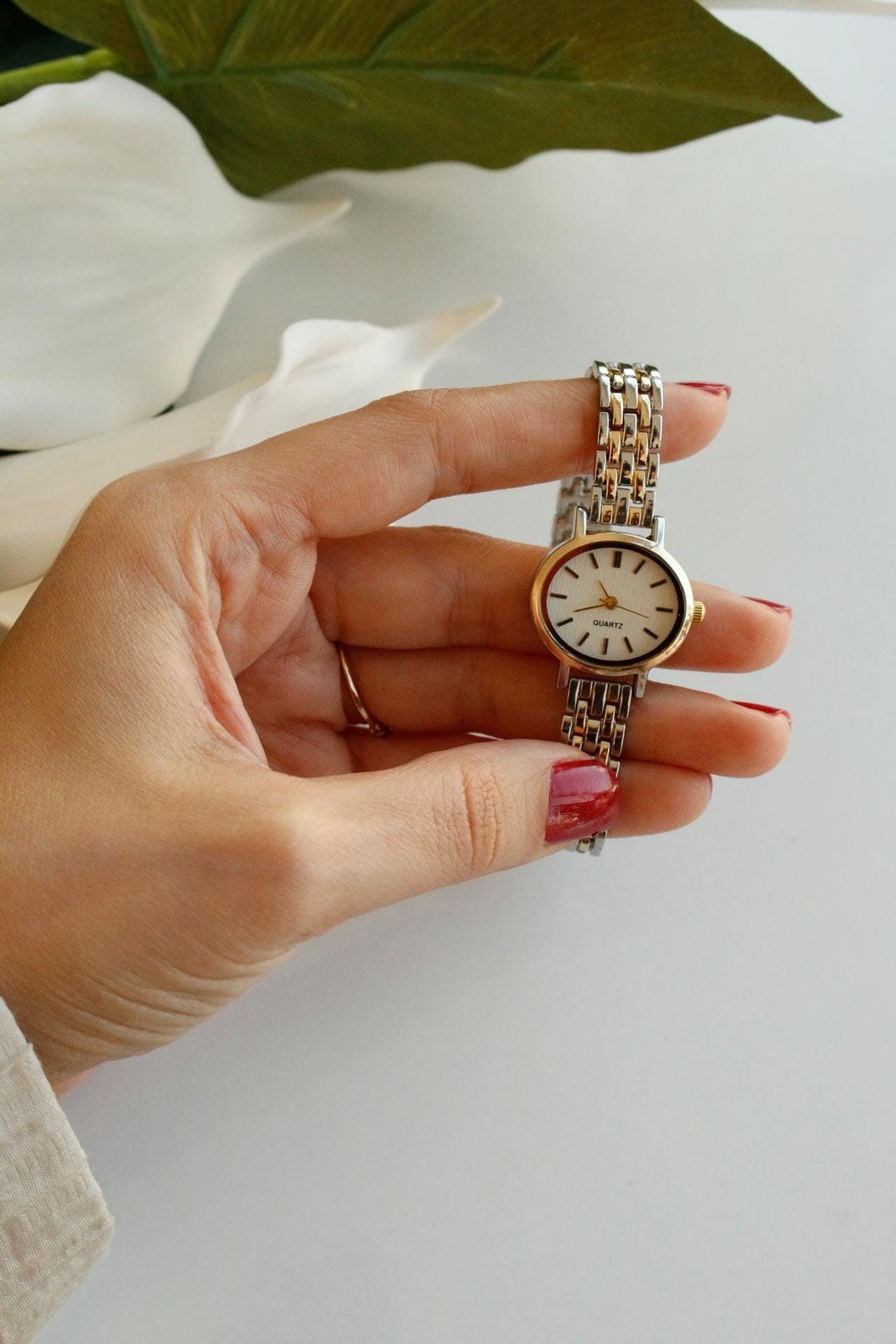 Unique Antique Women’s Watch, Vintage Watch Gift, Timeless Vintage ...