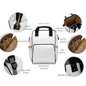 Peut inclure: Un sac &agrave; dos blanc avec des bordures noires, dot&eacute; d'une poche frontale zipp&eacute;e, de poign&eacute;es sup&eacute;rieures et de bretelles r&eacute;glables. Des encarts circulaires montrent une fermeture &eacute;clair, une large ouverture, des poches en filet et lat&eacute;rales.