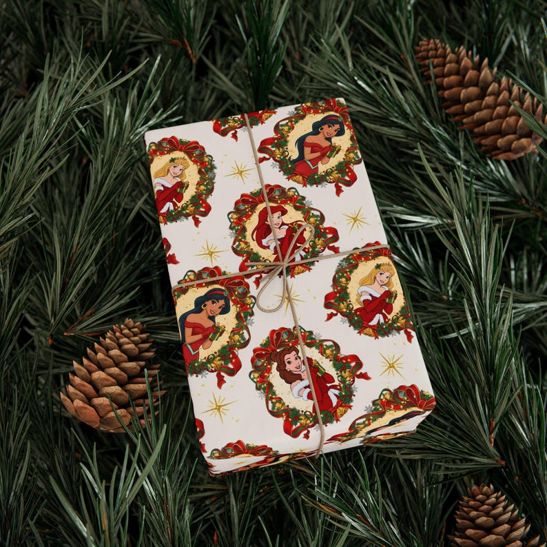 Rollo de papel de regalo navideño de princesas Disney / Papel de regalo navideño para niños / Papel de regalo navideño para niñas imagen 4