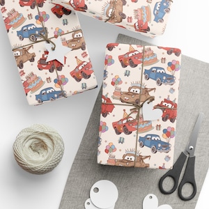 Cars verjaardagscadeaupapier Lightning McQueen cadeaupapier voor kinderen | Pixar verjaardagscadeaupapier | Raceauto cadeaupapier voor jongens afbeelding 1