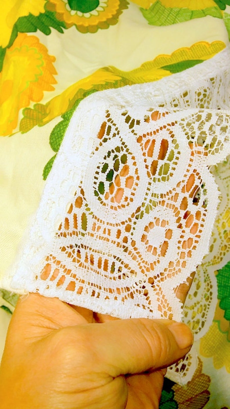 1960s Retro Summer Daisy Floral Large Rectangle Tablecloth