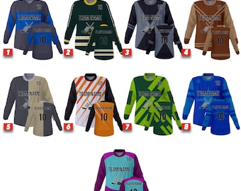 Puede incluir: Una colección de nueve camisetas de hockey en varias combinaciones de colores, cada una con el nombre del equipo, el nombre del jugador y el número 10. Las camisetas se muestran con tallas juveniles a juego, mostrando una gama de opciones de diseño.