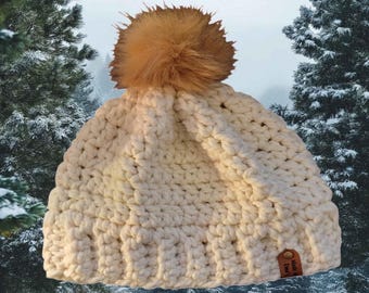 Beanie Wool Brimmed Cream with Pom Pom