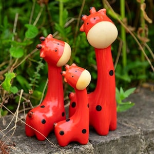 Happy Deer Ceramic,Modern Ceramic Deer Figurines,Mother & Baby Deer Art Sculpture,Minimalist Home Decor, Animal Statues for Living Room
