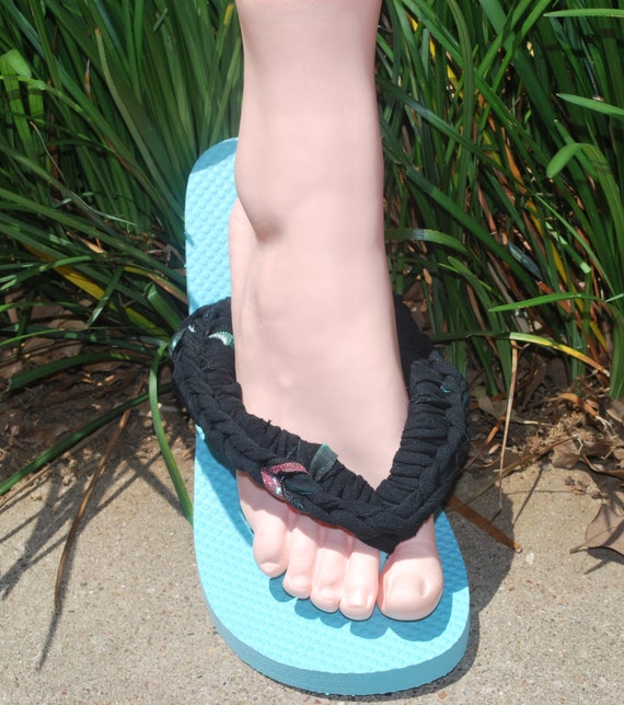 extra large flip flops