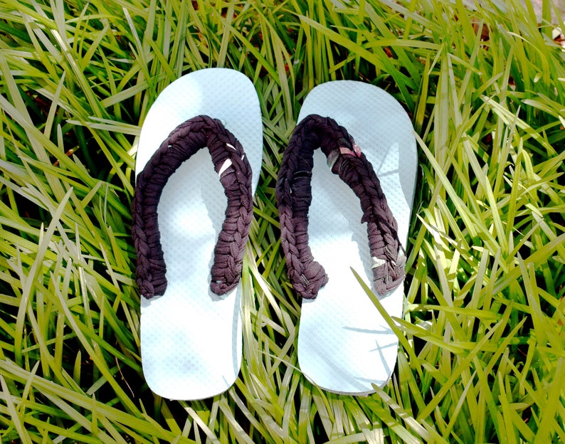 extra large flip flops