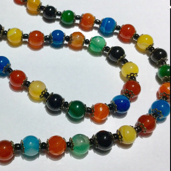 GEMSTONE RAINBOW Collier de perles d’agate écossaise - frappant, simple brin de perles d’agate multicolores semi-précieuses