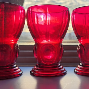 Vintage Martinsville Ruby Footed Tumblers/Red Glassware/Red Glasses/Vintage Barware/1940s Glassware/Art Deco Glasses/Bright Red Glasses/Ruby