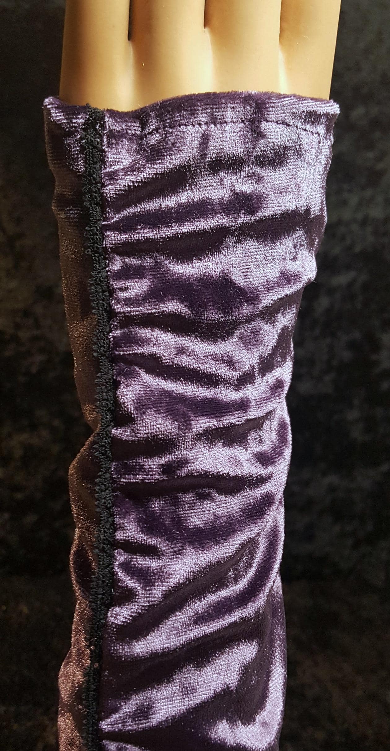 Orchid LAVENDER Velvet Arm Warmers w/ black lace - Stretch Velvet fingerless gloves w/ thumbhole for great fit, One-of-a-Kind! Adult O/S