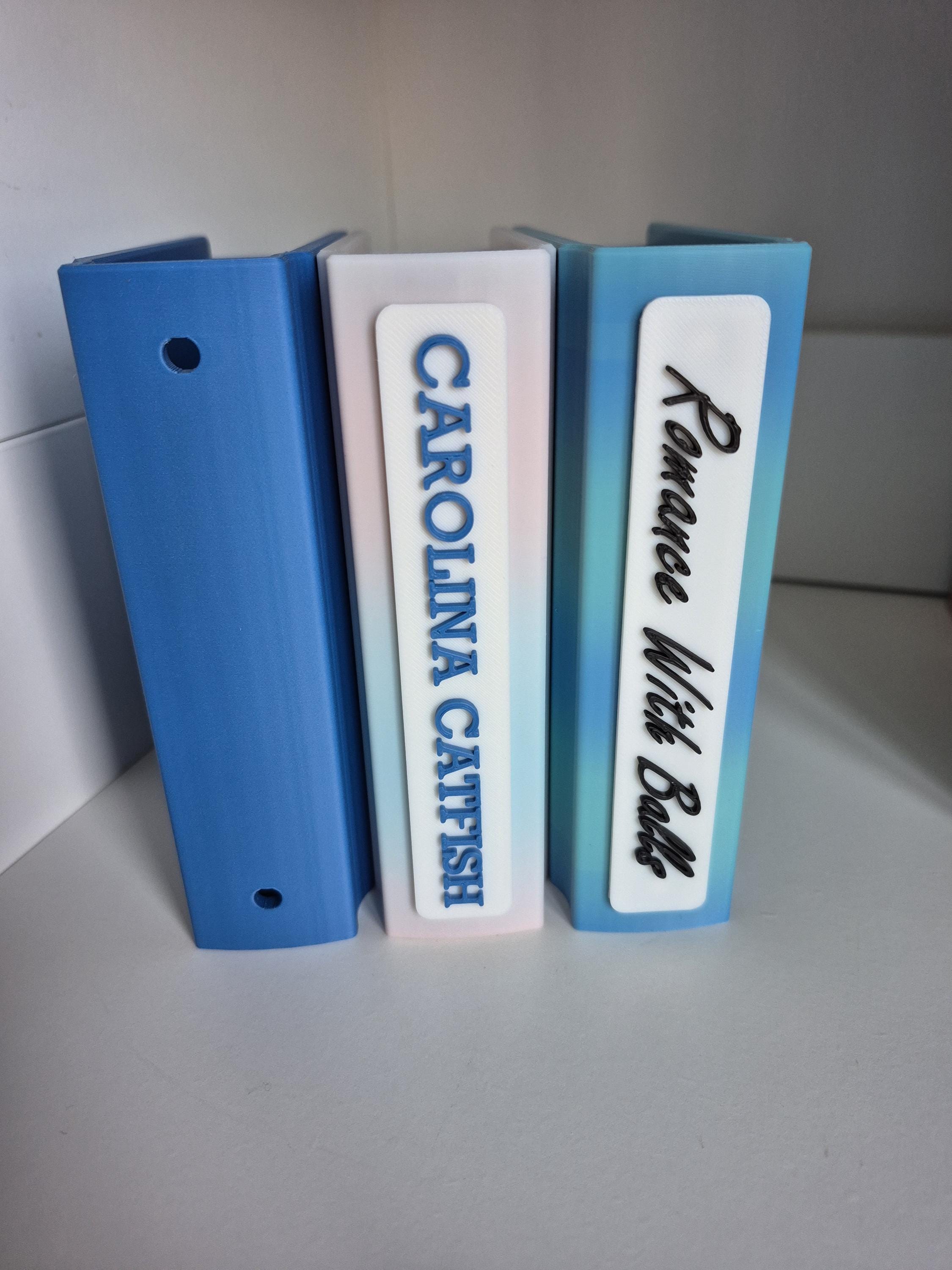 Personalisierbarer Buch-Lesezeichen-Halter mit einrastbarem Buchrücken
