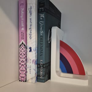 2 Piece - Customizable Rainbow Book End Set