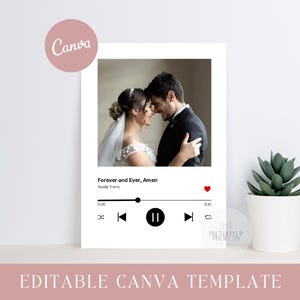 以下が含まれることがあります： 結婚をテーマにした白いCanvaテンプレート。カップルの写真、音楽プレーヤーのインターフェース、そして「Forever and Ever, Amen」というテキストがあります。白い鉢に入った小さな多肉植物が右側にあります。「EDITABLE CANVA TEMPLATE」というテキストが下にあります。
