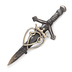 Luckenbooth Kilt Pin: Celtic Interlace, Rust-Free Brass (4 Inch)