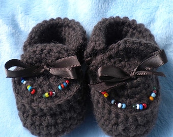 Crocheted Moccasins Newborn 0 3 mo Brown w Hand Beaded Native American Beads