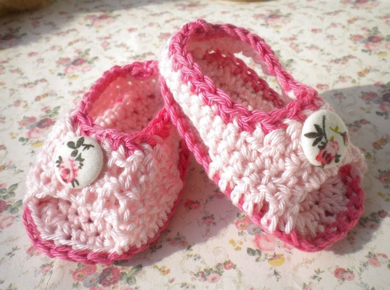 Crochet Pink Sandals Newborn Baby Girl w Flower Buttons image 1