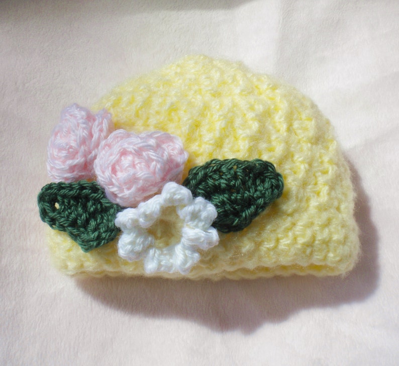 Crocheted Infant Cloche Hat Soft Yellow Crocheted Flowers image 3