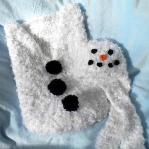 Crocheted Newborn Cocoon Snowman w Matching Hat Scarf Newborn 0 3 mo image 4