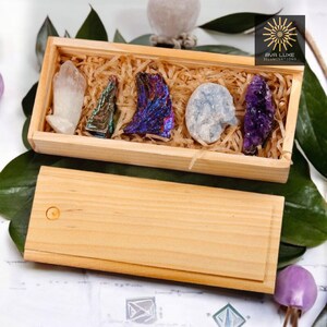 5pcs Original Amethyst Clear Quartz Natural Crystal Cluster Set with Wooden Box for Stress Relief Chakra Healing Calm Energy in Home Decor