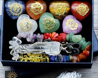 Chakra Healing Crystal Set: Heart Stones, Quartz Pendant & Bracelet