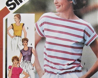 Top Sewing Pattern UNCUT Simplicity 5933 Sizes 10-14