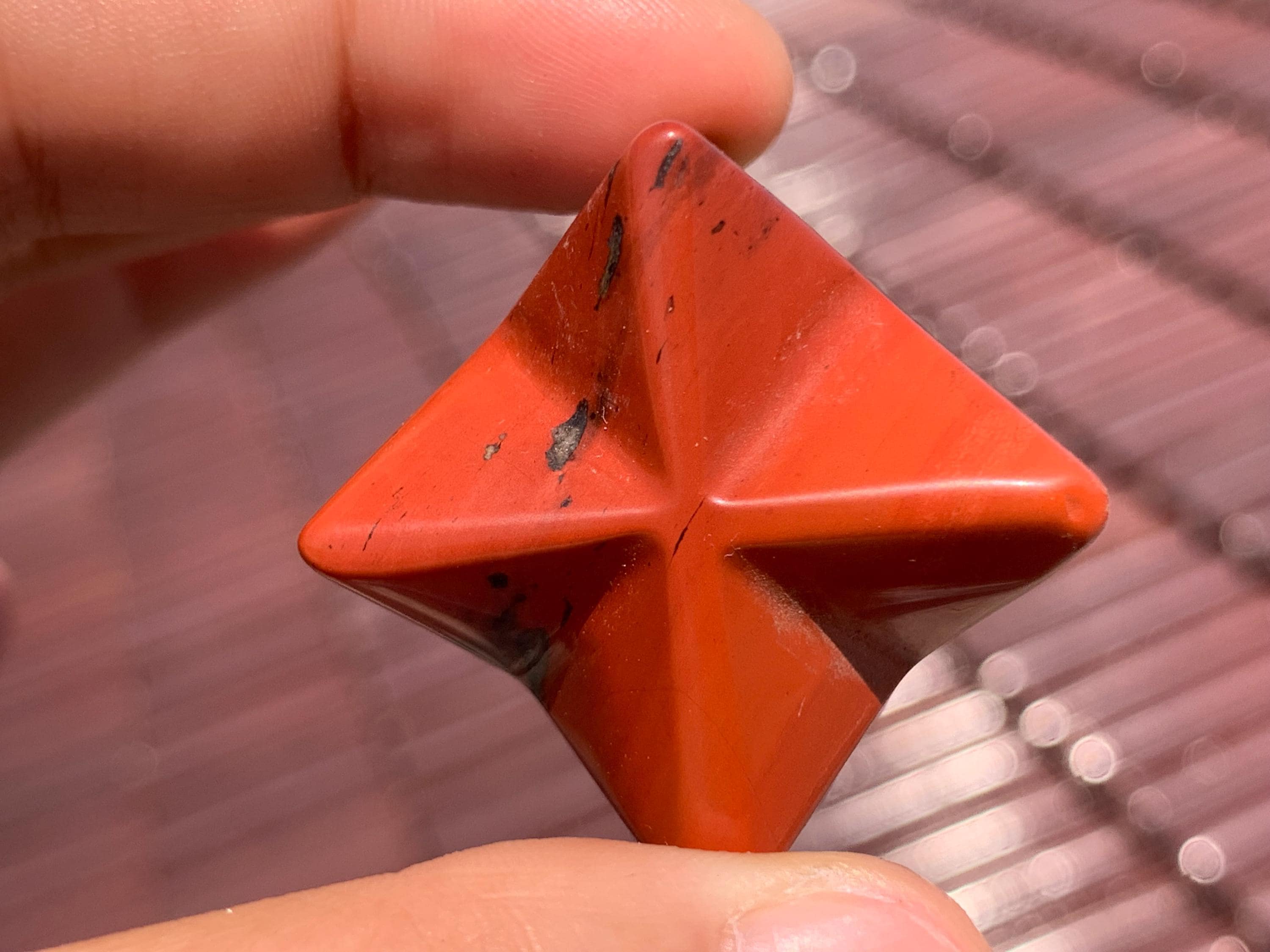レッドジェイドクォーツマカバスター、神聖幾何学クリスタル（1.5