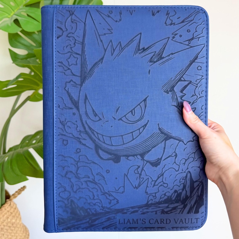 Álbum personalizado para cartas Pokémon grabado, estándar o tipo Toploader, álbum personalizado para cartas coleccionables TCG, Gengar, Charizard, Snorlax imagen 1