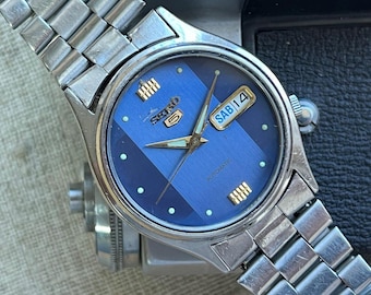 watch wrist Seiko Automatique japanese mens  , mechanical  Vintag