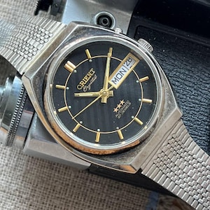Armbanduhr Vintage . Orient Männer mechanische Original Japanische Armbanduhr.