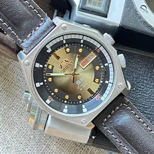 Vintage Uhr Orient SK. mechanische Original japanische Herrenarmbanduhr.