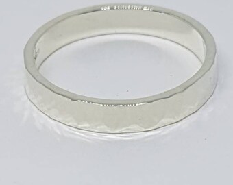 3mm wide hammered flat recycled 9ct white gold wedding band.