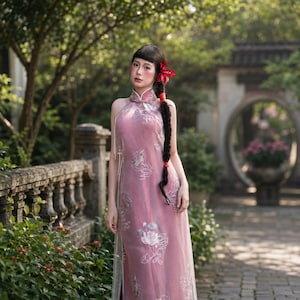 Embroidered Fish Pattern Halter Set Vietnamese Ao Yem Tết Photoshoot Outfit Elegant Dress
