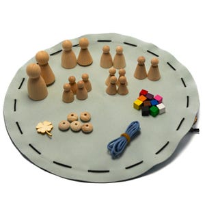 Brettlinge 2 in 1 in einem von einer gemeinnützigen Werkstatt (SGB IX) gefertigten Kunstleder-Beutel